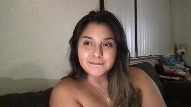 tinnnyym online show from November 11, 2025, 6:24 am