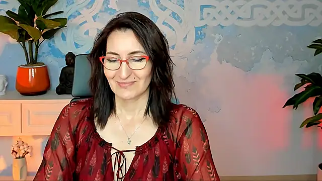 UnaTerra online show from October 18, 2025, 5:32 am