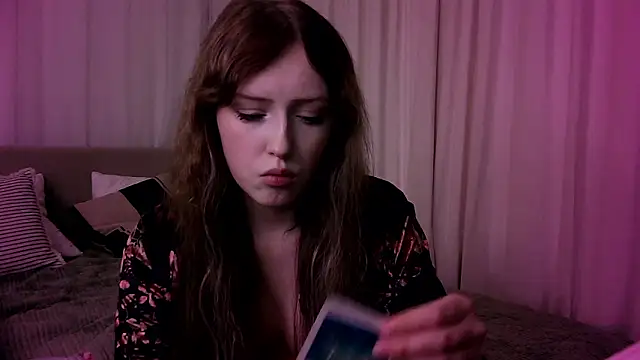 rosy petal online show from February 26, 2026, 1:10 pm