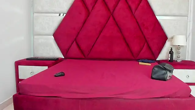 Kity spiderr online show from February 26, 2026, 12:26 pm