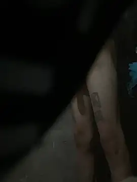 Efrain6996 online show from April 4, 2026, 8:12 am