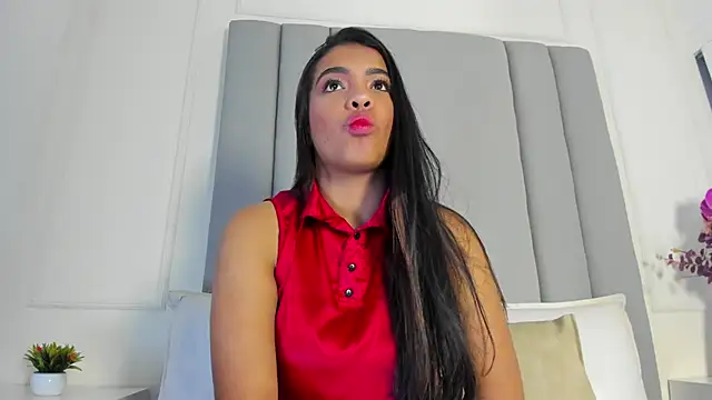 CannelaSmith online show from June 12, 2026, 11:53 am