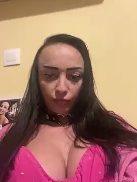 Snapshot of bbadies chatting on December 17, 2025, 8:26 pm bbadies online show from December 17, 2025, 8:26 pm