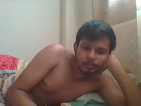 Snapshot of Mustasin chatting on October 6, 2025, 5:16 am Mustasin online show from October 6, 2025, 5:16 am