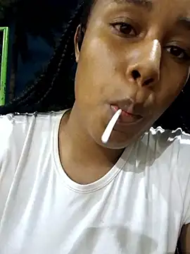 MoniqueMulberry online show from December 15, 2025, 3:55 am