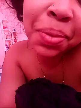 MadissonRizz online show from December 14, 2025, 5:07 pm