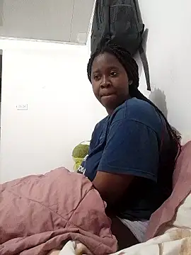 Snapshot of Megan_boobss chatting on January 14, 2026, 4:07 am Megan boobss online show from January 14, 2026, 4:07 am