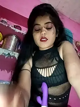 Yatiksha Beby online show from February 8, 2026, 3:48 pm