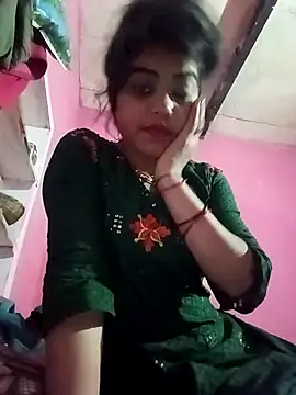 Yatiksha Beby online show from March 14, 2026, 11:32 pm