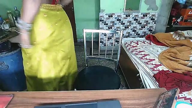 Snapshot of DearKimmi chatting on January 31, 2026, 7:11 pm DearKimmi online show from January 31, 2026, 7:11 pm