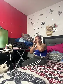 Snapshot of anythompsom chatting on March 27, 2026, 7:57 pm anythompsom online show from March 27, 2026, 7:57 pm