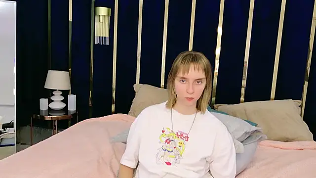 Beverly Gomes online show from September 24, 2025, 7:50 pm