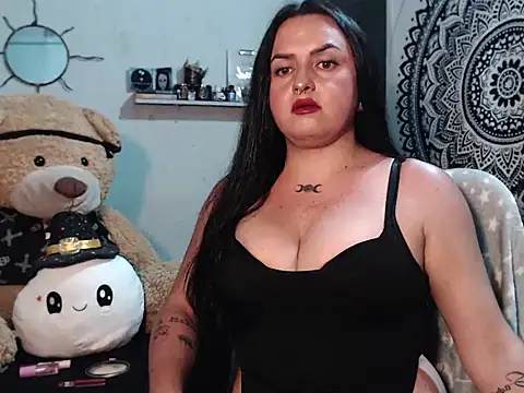 Snapshot of GoddessFabiola chatting on September 29, 2025, 12:21 pm GoddessFabiola online show from September 29, 2025, 12:21 pm