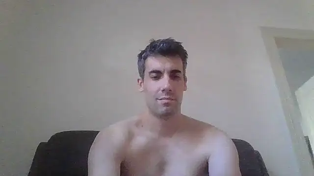 JulioIsHere4you online show from September 27, 2025, 2:00 pm