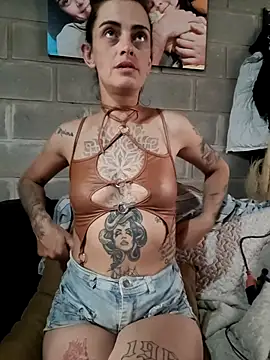 Snapshot of Almendrasexy chatting on November 9, 2025, 7:45 pm Almendrasexy online show from November 9, 2025, 7:45 pm