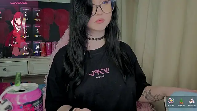 Snapshot of hornyprincess19 chatting on February 20, 2026, 9:54 am hornyprincess19 online show from February 20, 2026, 9:54 am