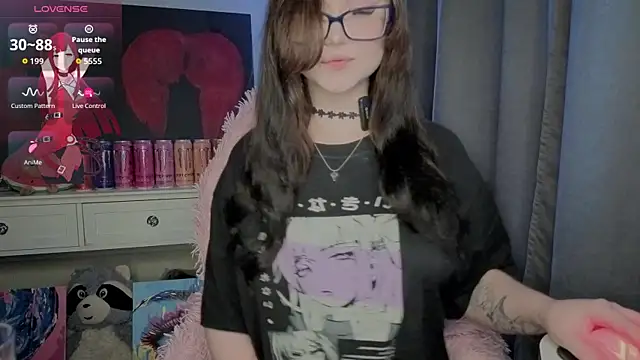hornyprincess19 online show from May 21, 2026, 3:41 pm