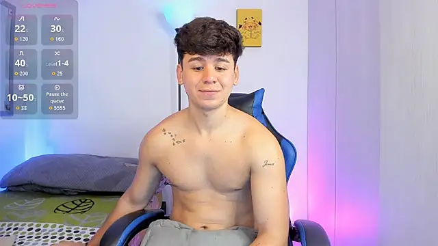 Gingertwink n online show from May 24, 2026, 4:23 pm