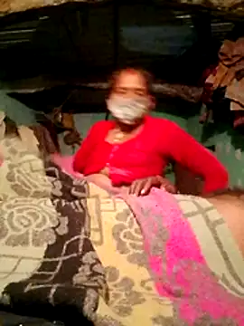 CUTE-004 online show from October 10, 2025, 4:06 pm