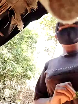 Snapshot of Janvi_Jaitly chatting on November 17, 2025, 9:15 am Janvi Jaitly online show from November 17, 2025, 9:15 am