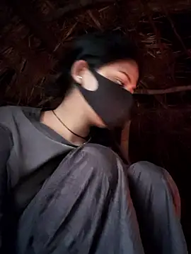 Janvi Jaitly online show from January 18, 2026, 1:42 am