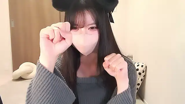 moka-neko online show from October 21, 2025, 1:12 pm