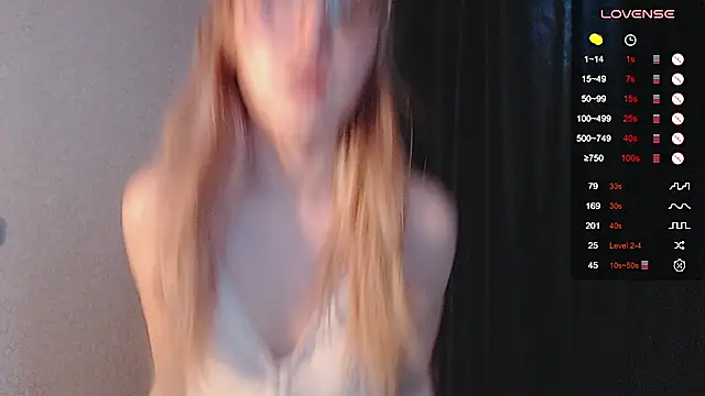 Snapshot of ohmycheryl chatting on December 15, 2025, 7:56 am ohmycheryl online show from December 15, 2025, 7:56 am