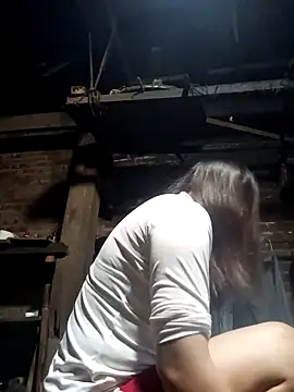 siki-00 online show from November 13, 2025, 11:25 pm