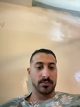 Hehjehjeqll online show from May 15, 2026, 2:29 am