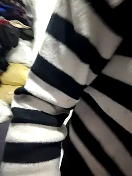 Snapshot of your_favourite_bhabhi chatting on January 6, 2026, 5:55 am your favourite bhabhi online show from January 6, 2026, 5:55 am