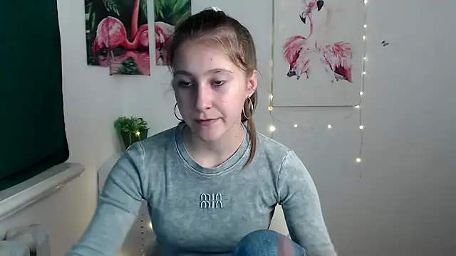 Milka kamila online show from October 7, 2025, 12:35 pm