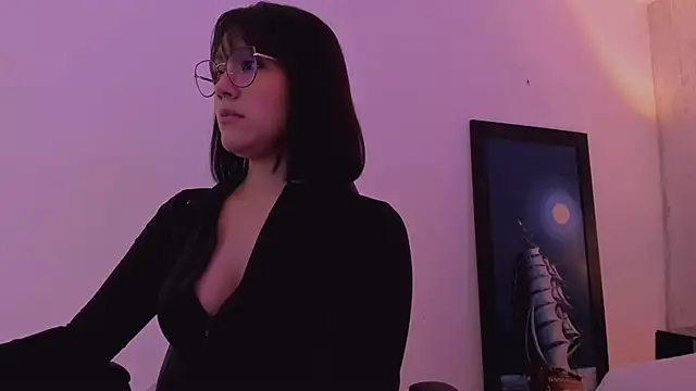 AnnaraLein online show from November 19, 2025, 3:28 am