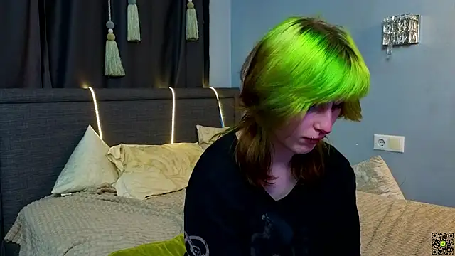 KandraCruser online show from October 13, 2025, 8:31 pm