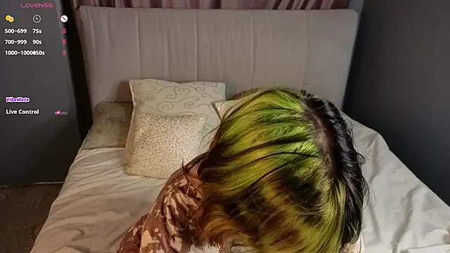 KandraCruser online show from November 3, 2025, 8:10 pm