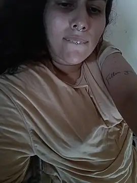 Snapshot of ApenasLys chatting on January 5, 2026, 5:27 pm ApenasLys online show from January 5, 2026, 5:27 pm