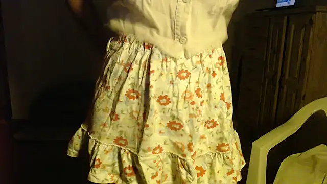 Missforever online show from April 16, 2026, 10:45 pm