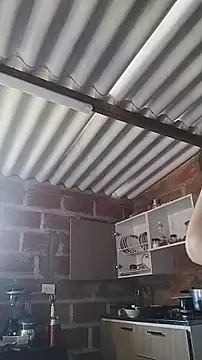 Snapshot of Moira-Hot chatting on December 17, 2025, 4:35 pm Moira-Hot online show from December 17, 2025, 4:35 pm