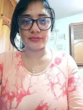 Monse--145 online show from September 30, 2025, 12:32 pm