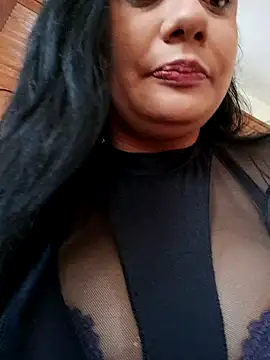 Snapshot of Monse--145 chatting on February 11, 2026, 2:33 pm Monse--145 online show from February 11, 2026, 2:33 pm