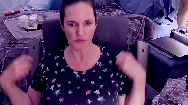 ninajaymes online show from January 1, 2025, 8:13 am