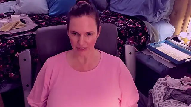 ninajaymes online show from January 9, 2025, 2:01 am