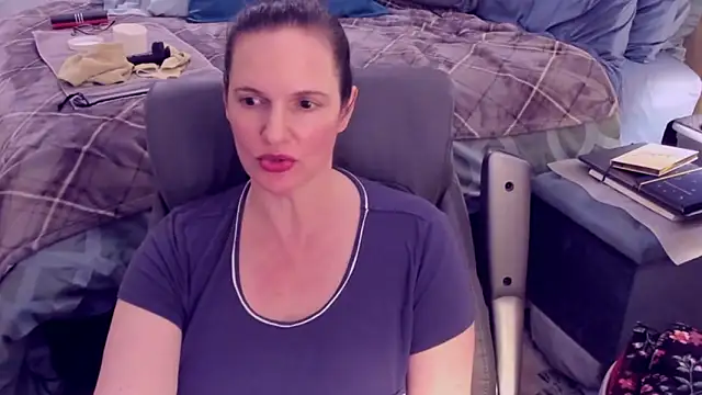 ninajaymes online show from January 15, 2025, 5:19 am