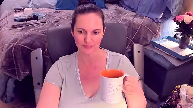 ninajaymes online show from January 23, 2025, 8:57 am