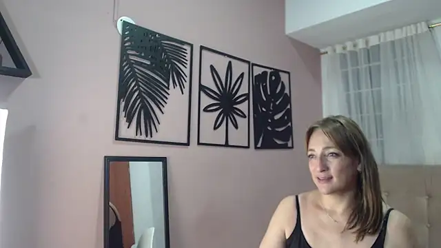 amara rousse1 online show from July 12, 2026, 1:02 pm