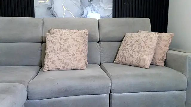 Snapshot of imrockstar chatting on December 17, 2025, 7:42 pm imrockstar online show from December 17, 2025, 7:42 pm