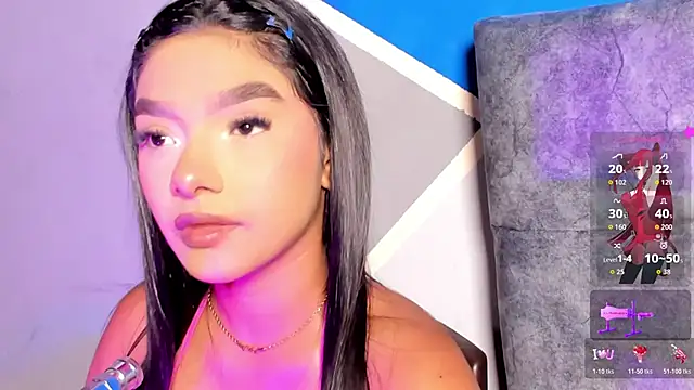 lau-hot online show from November 28, 2025, 7:27 pm