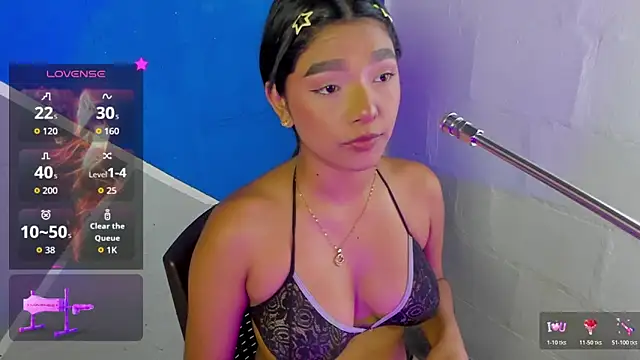 lau-hot online show from January 9, 2026, 7:04 pm