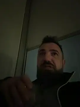 Snapshot of KstnSrg19 chatting on February 13, 2026, 8:27 pm KstnSrg19 online show from February 13, 2026, 8:27 pm