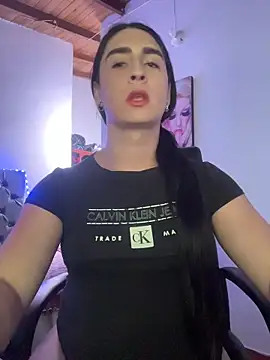 lola diez online show from May 27, 2026, 12:07 am