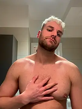 TheKevinboy online show from November 6, 2025, 1:39 am